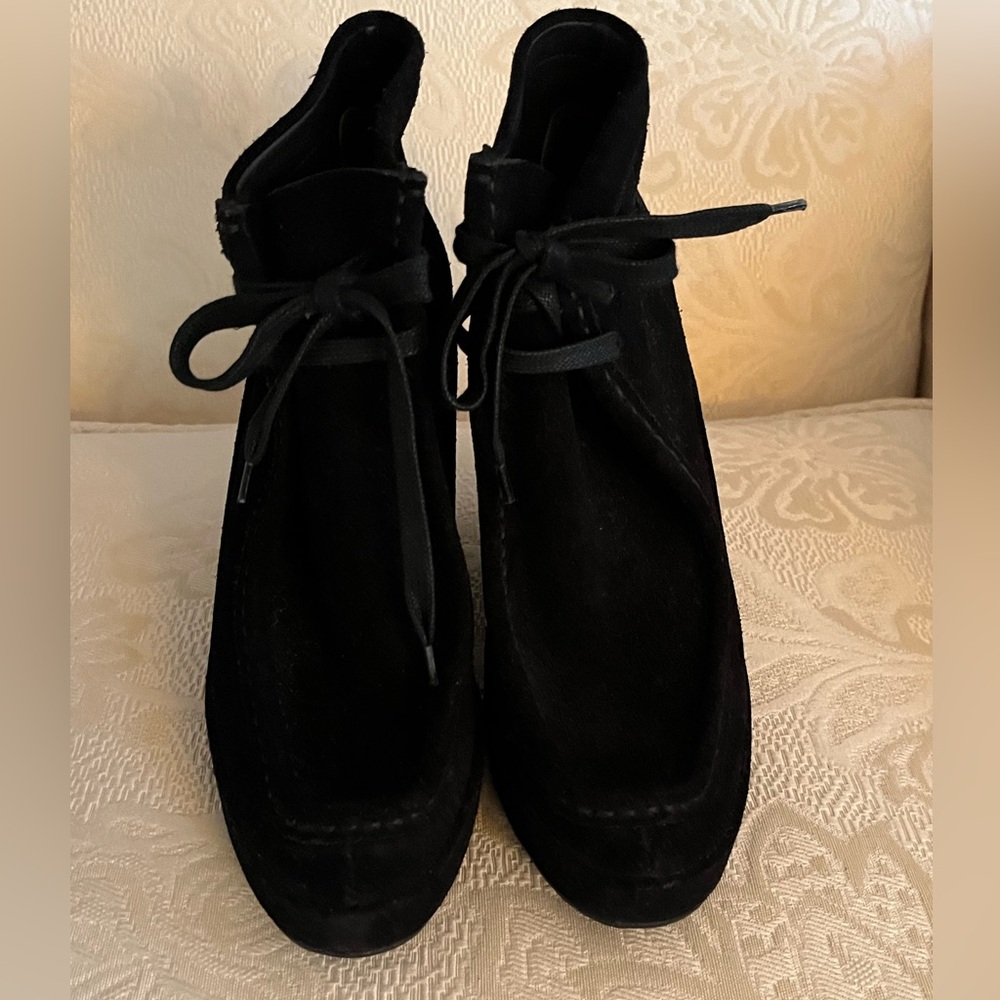 Balenciaga Suede black pump round-toe wedge platform lace-up ankle boots!  💕